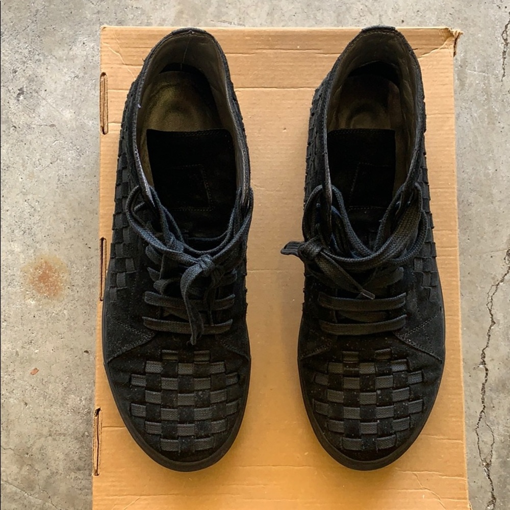 Marc Jacobs black suede sneakers sz 10 11us